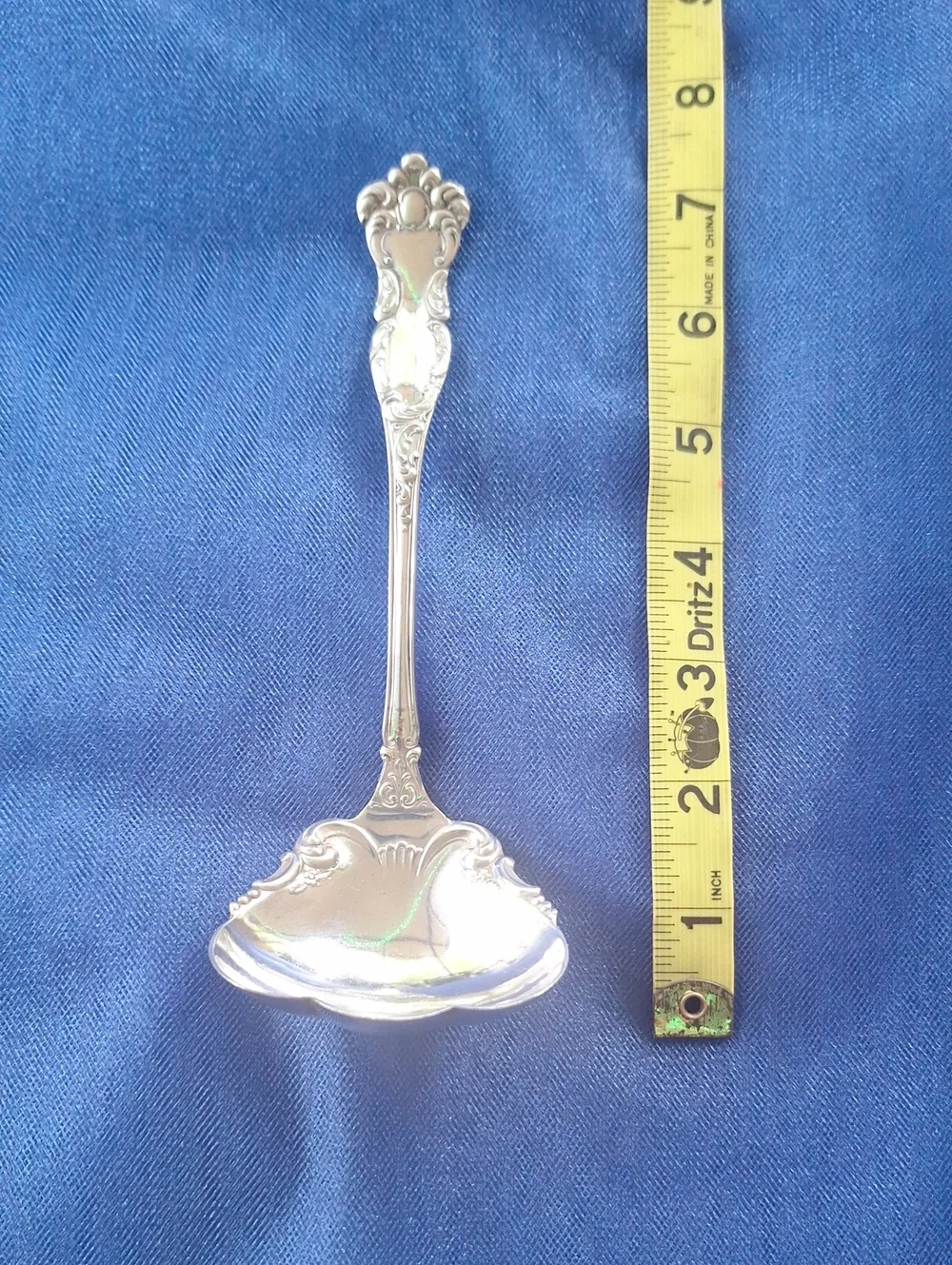 William Rogers & Son AA Ornate Silver Serving Spoon - Heart Bowl Design